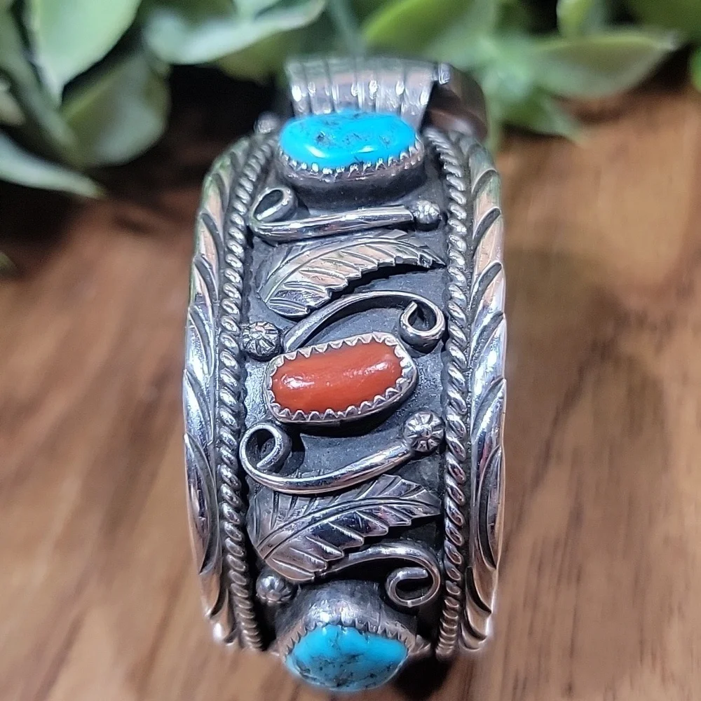 1950's Rare Navajo Sidewinder Cuff Bracelet Watch - Picture 8 of 16